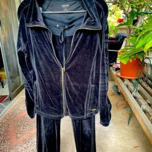 Calvin Kline performance women’s velvet black jacket and pants